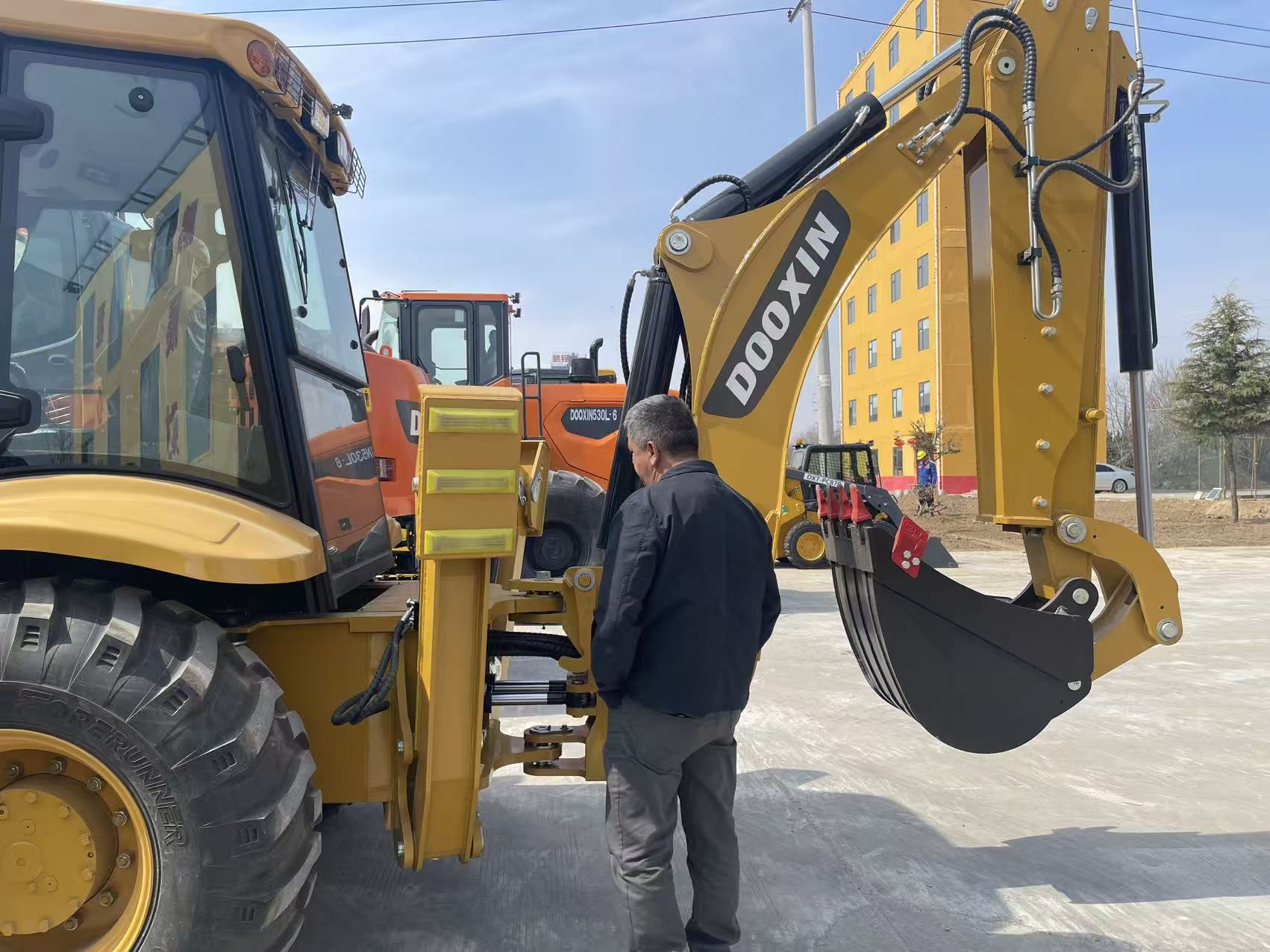 Клієнти з Південної Америки відвідують наш завод