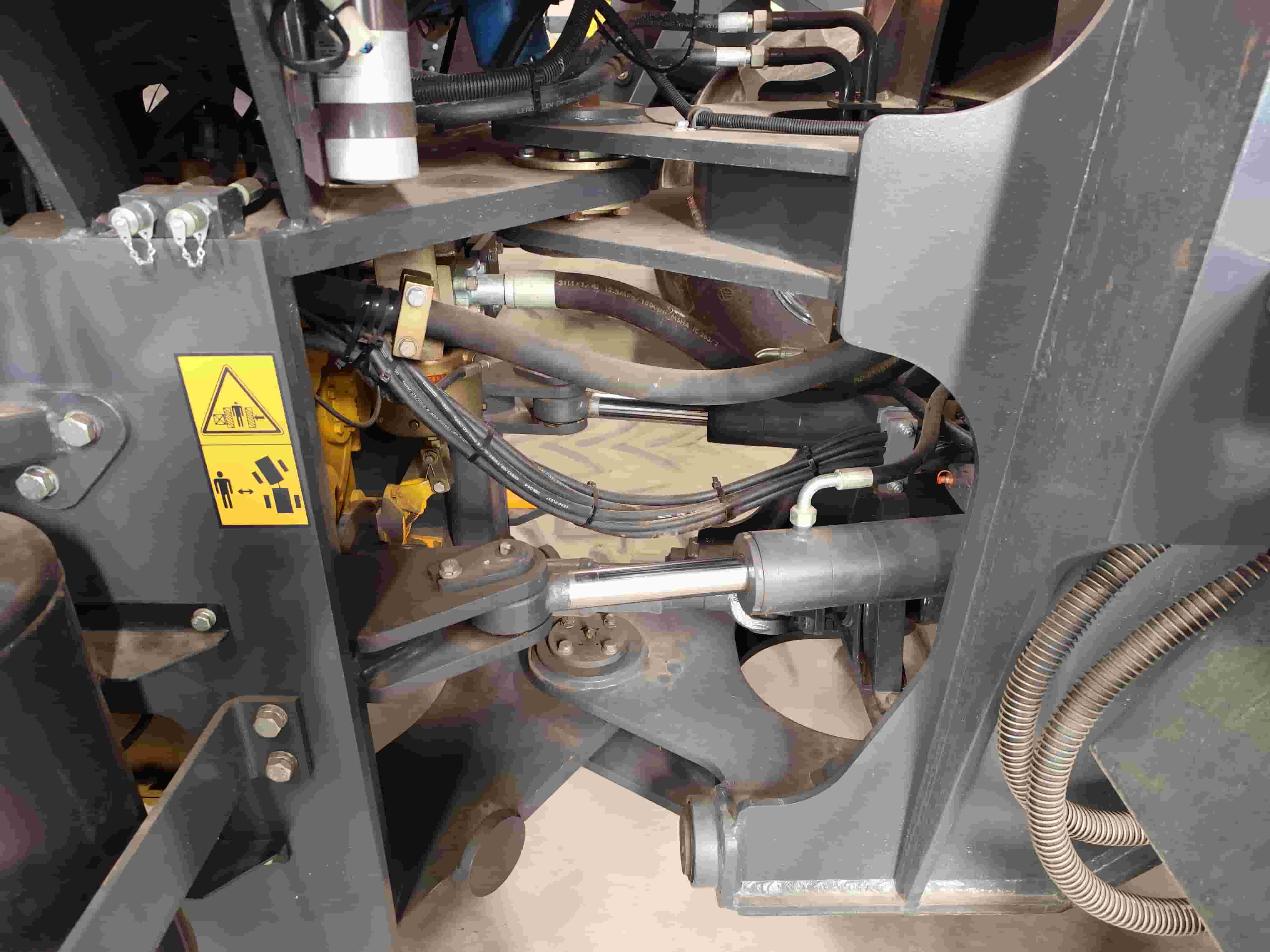 DX320L-2 3 Ton Wheel Loader
